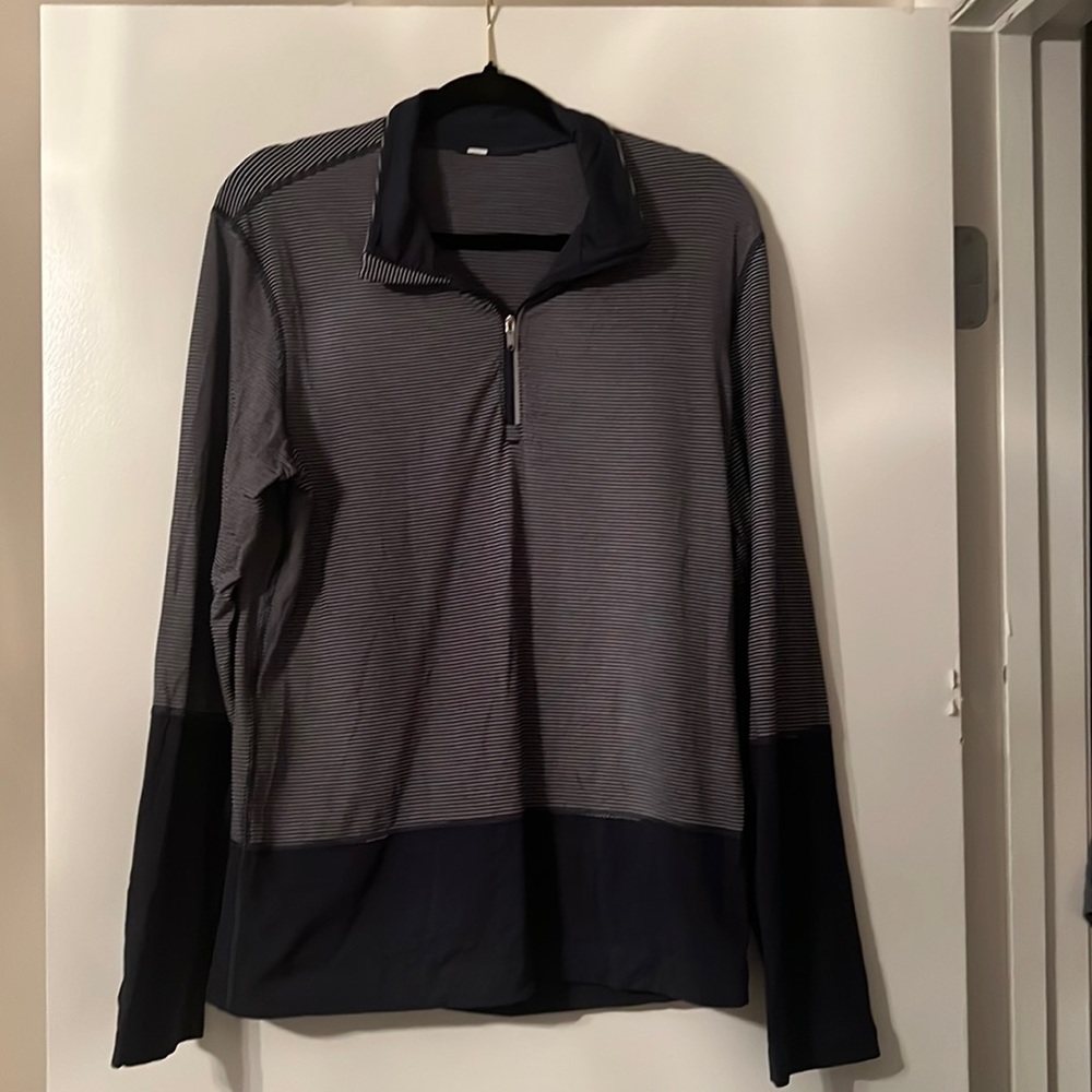 Lululemon pull over